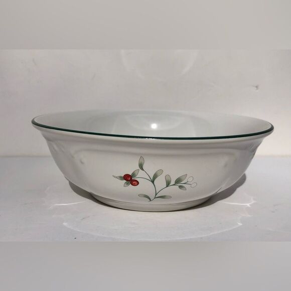 PFALTZGRAFT WINTERBERRY BOWL SET OF 4 BOWL WHITE WITH GREEN TRIM 6" X 2" TAL - Picture 8 of 10